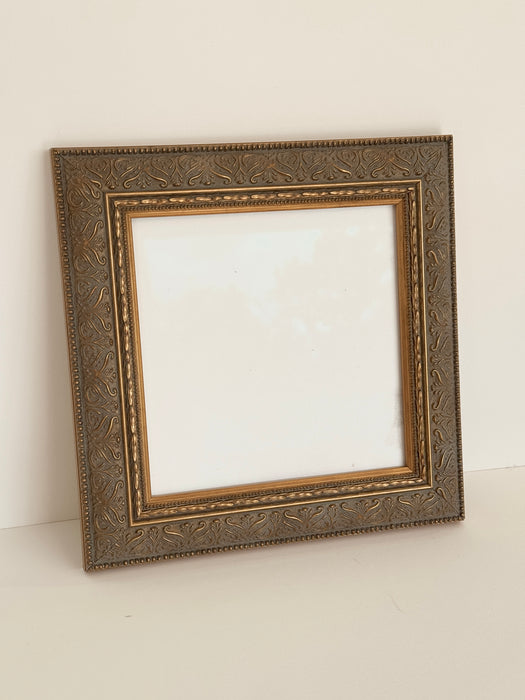 Ornate Antique Gilt Photo Frame #003