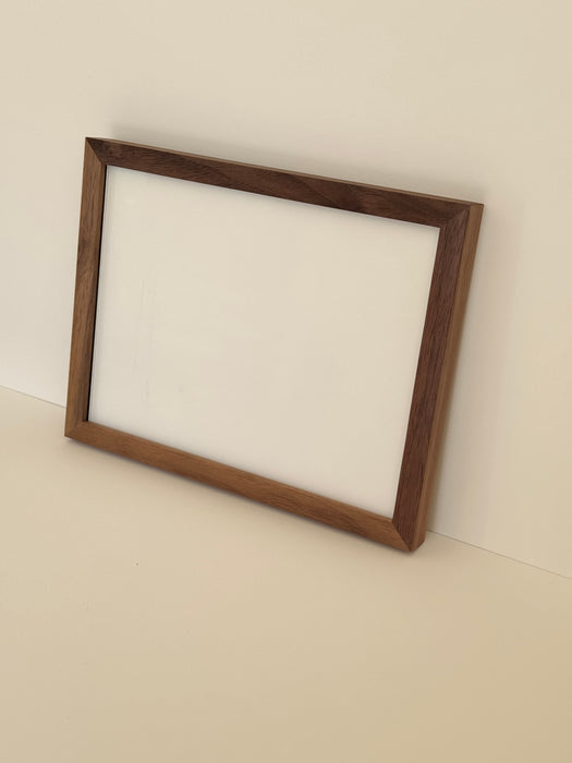 Walnut Photo Frame 6x8'' #007