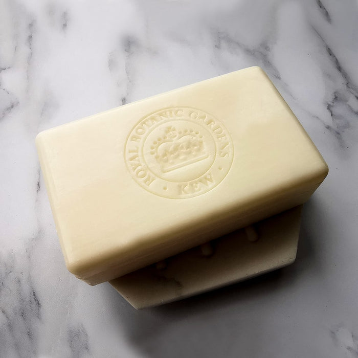 Kew Gardens Magnolia and Pear Soap Bar
