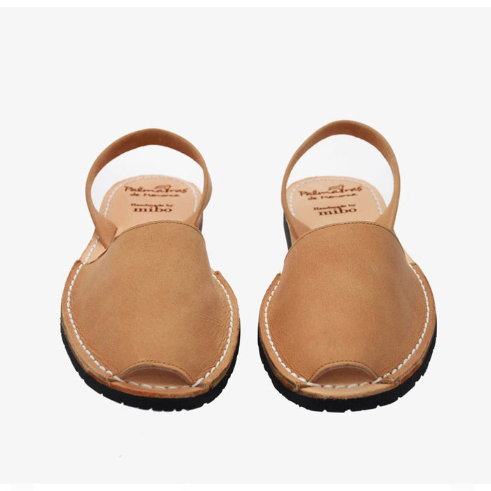 Palmaira Leather Sandal In Sandy Tan